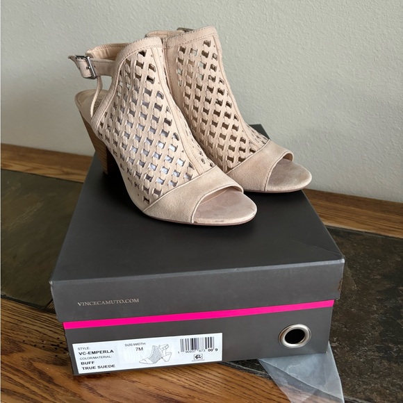 Vince Camuto Emperla shoes - Picture 1 of 10